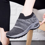 Damen Luftgepolsterte Sneakers mit elastischem Strickoberteil R&B