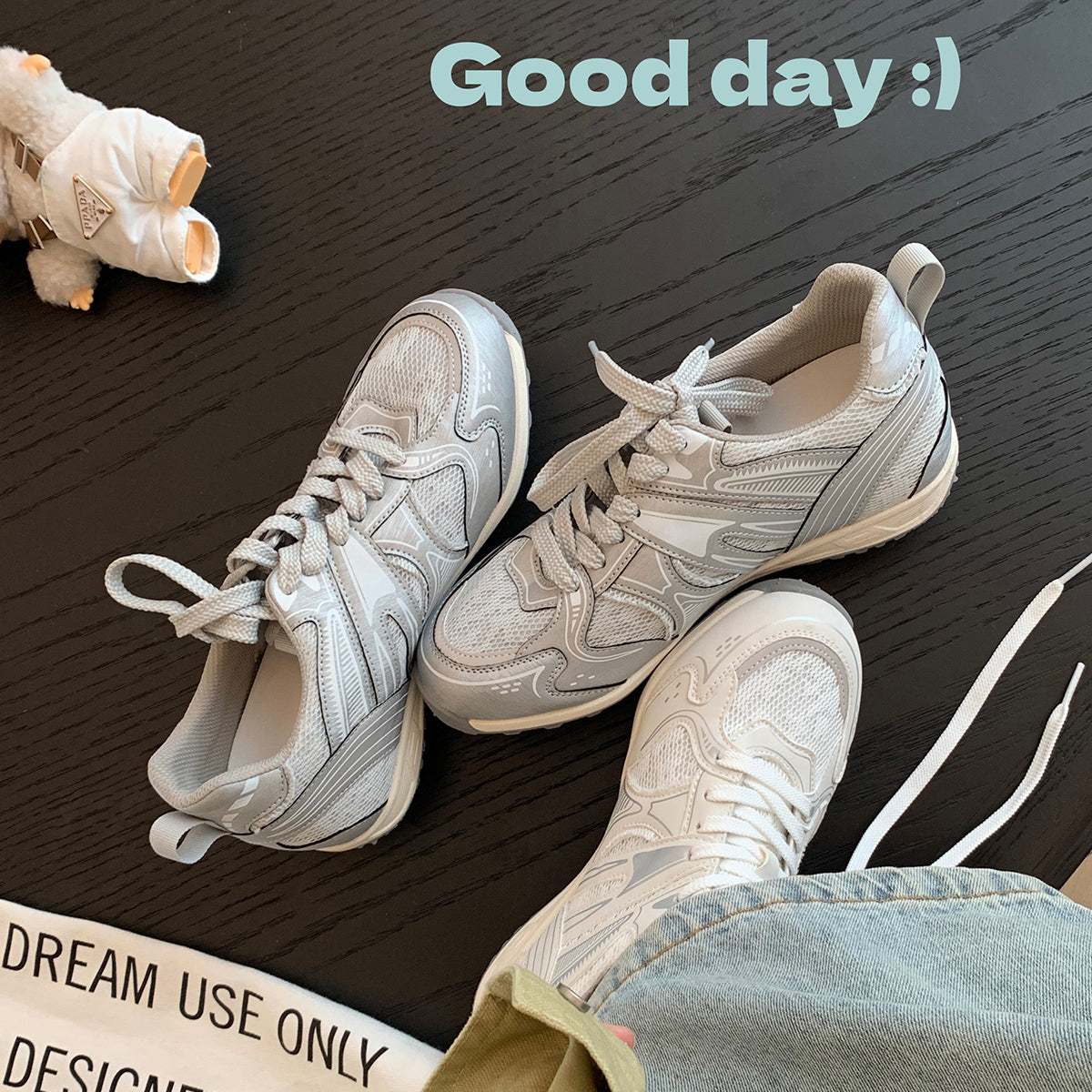 Damen Sportliche Sneakers mit atmungsaktivem Mesh-Obermaterial und schockabsorbierender Sohle R&B