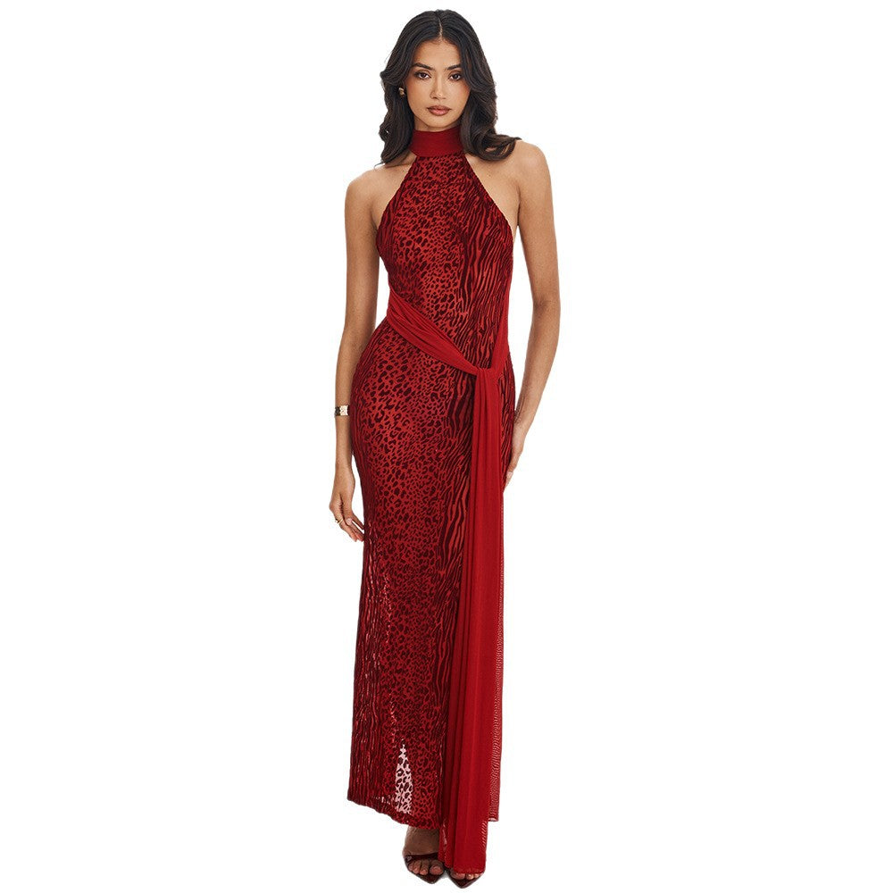 Damen Elegantes Maxikleid mit raffiniertem Schnitt und dezentem Glanz R&B