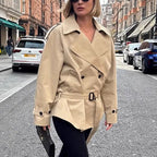 Damen modische Trenchcoatjacke mit Gürtel und großzügigem Schnitt R&B