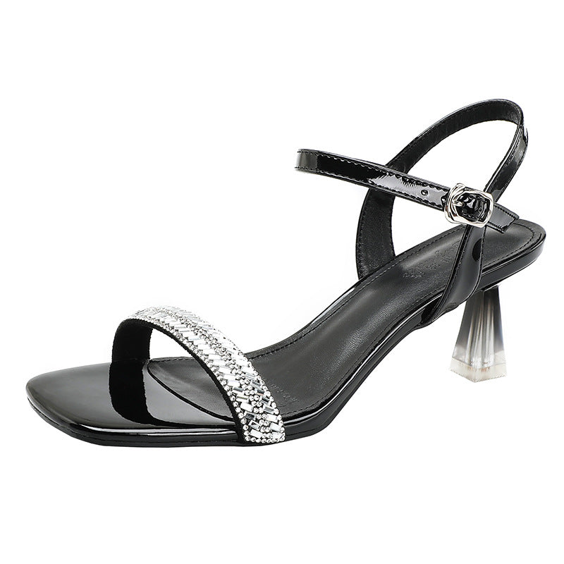 Damen Glamouröse Sandalen mit luxuriöser Verzierungen und elegantem Blockabsatz