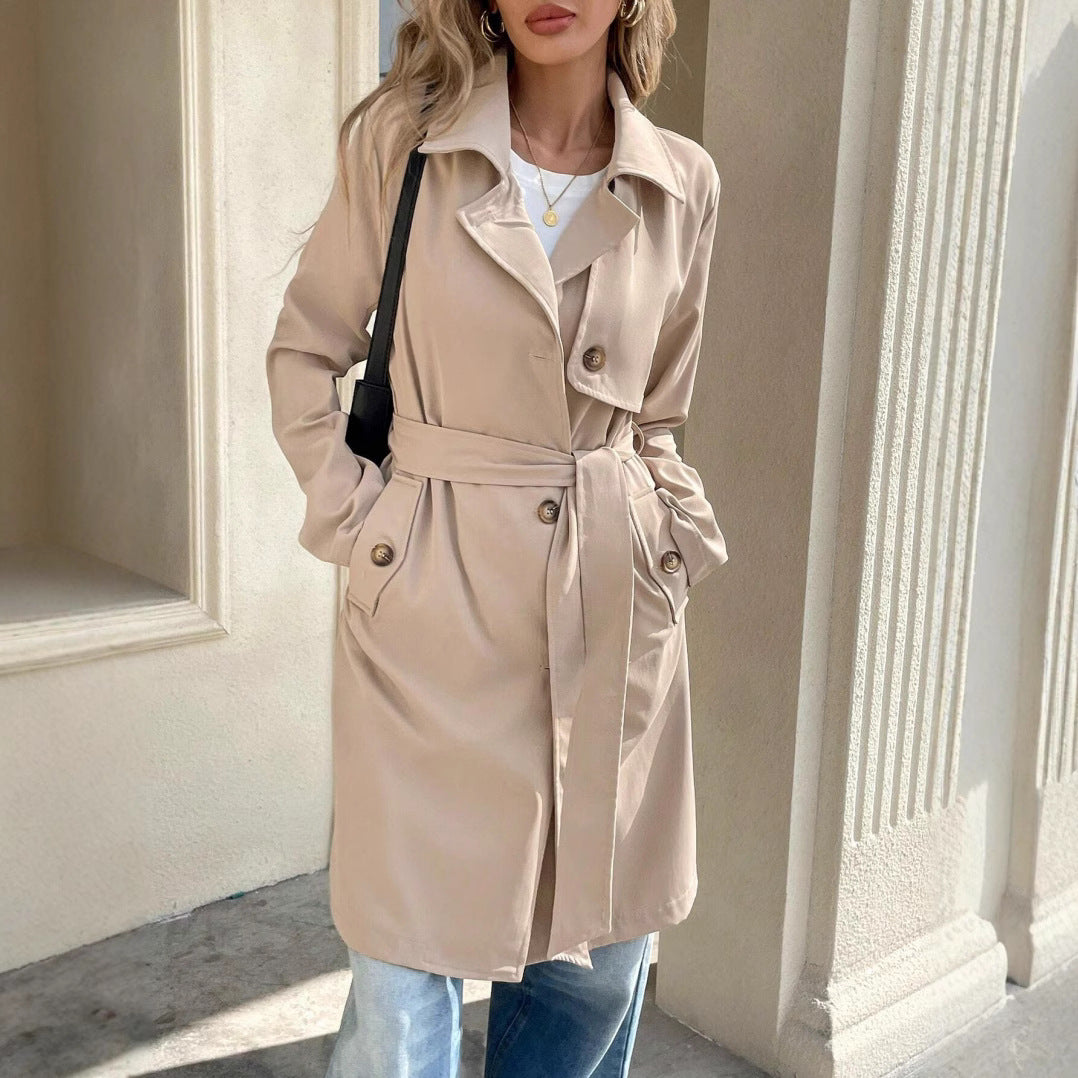 Damen eleganter Trenchcoat im minimalistischen Stil mit Gürtel und praktischen Taschen R&B