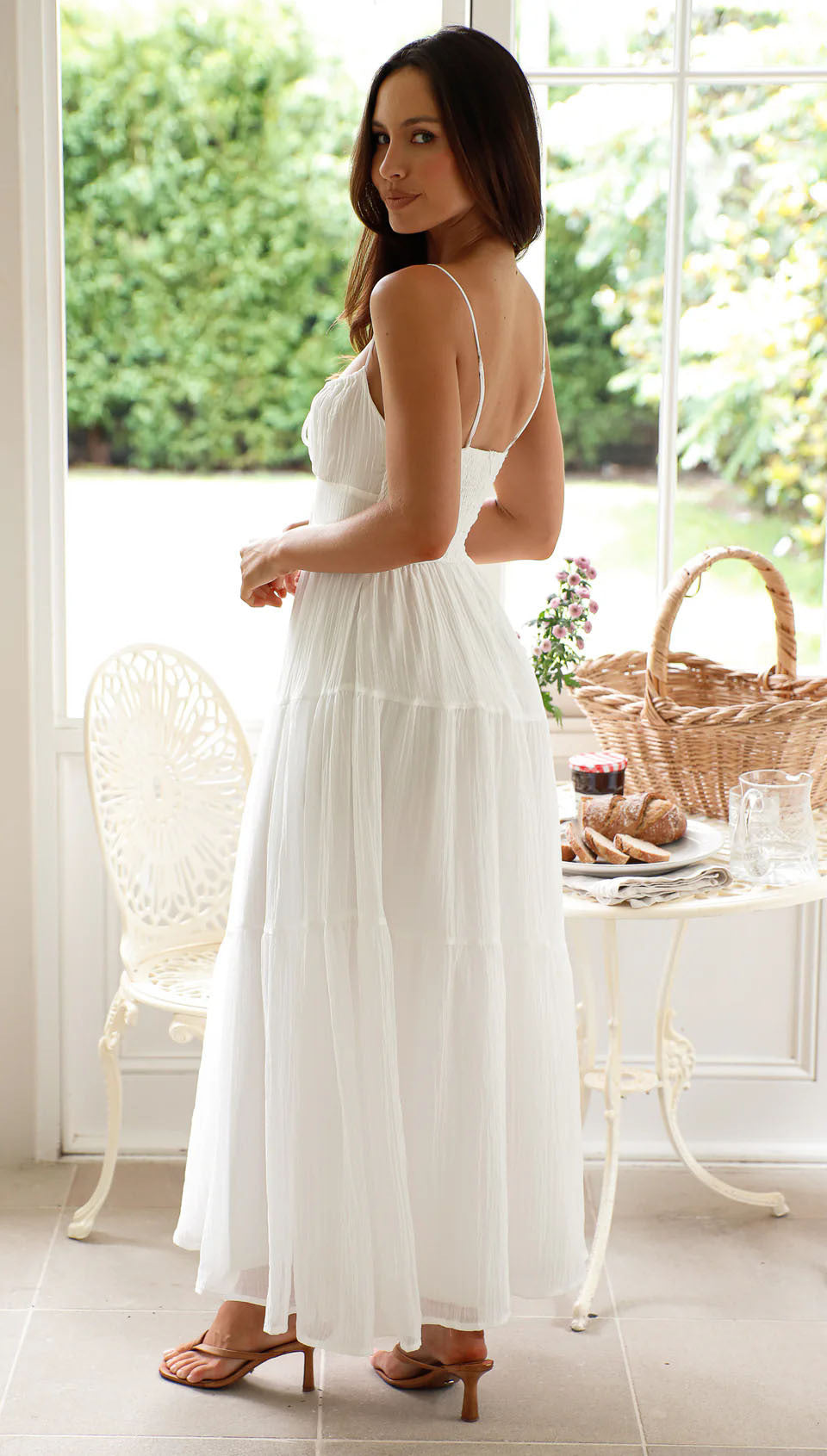 Damen Maxikleid mit schwingendem Rock und verstellbaren Spaghetti-Trägern R&B