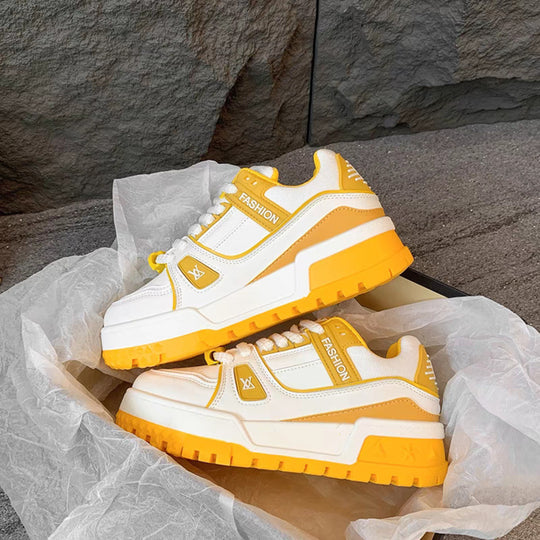 Damen Trendige Chunky Sneakers mit dämpfender Sohle und modischen Akzenten R&B
