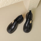 Damen modische Plateau-Slipper mit glänzender Oberfläche und stabiler Gummisohle R&B