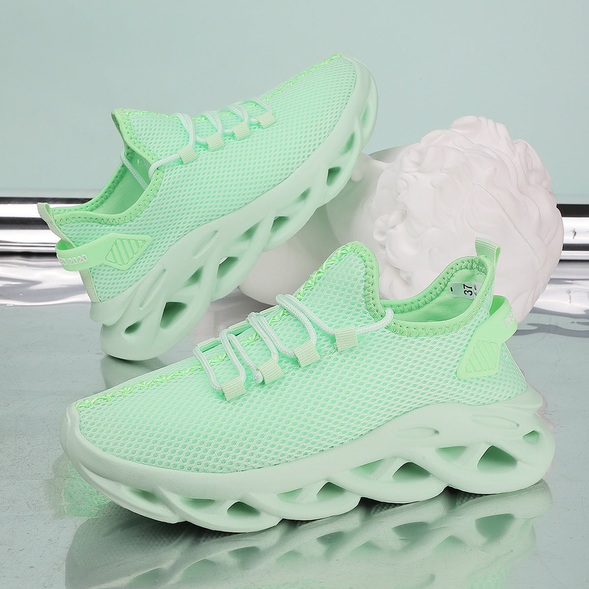 Damen Atmungsaktive und komfortable Sneaker mit innovativem Dämpfungssystem R&B