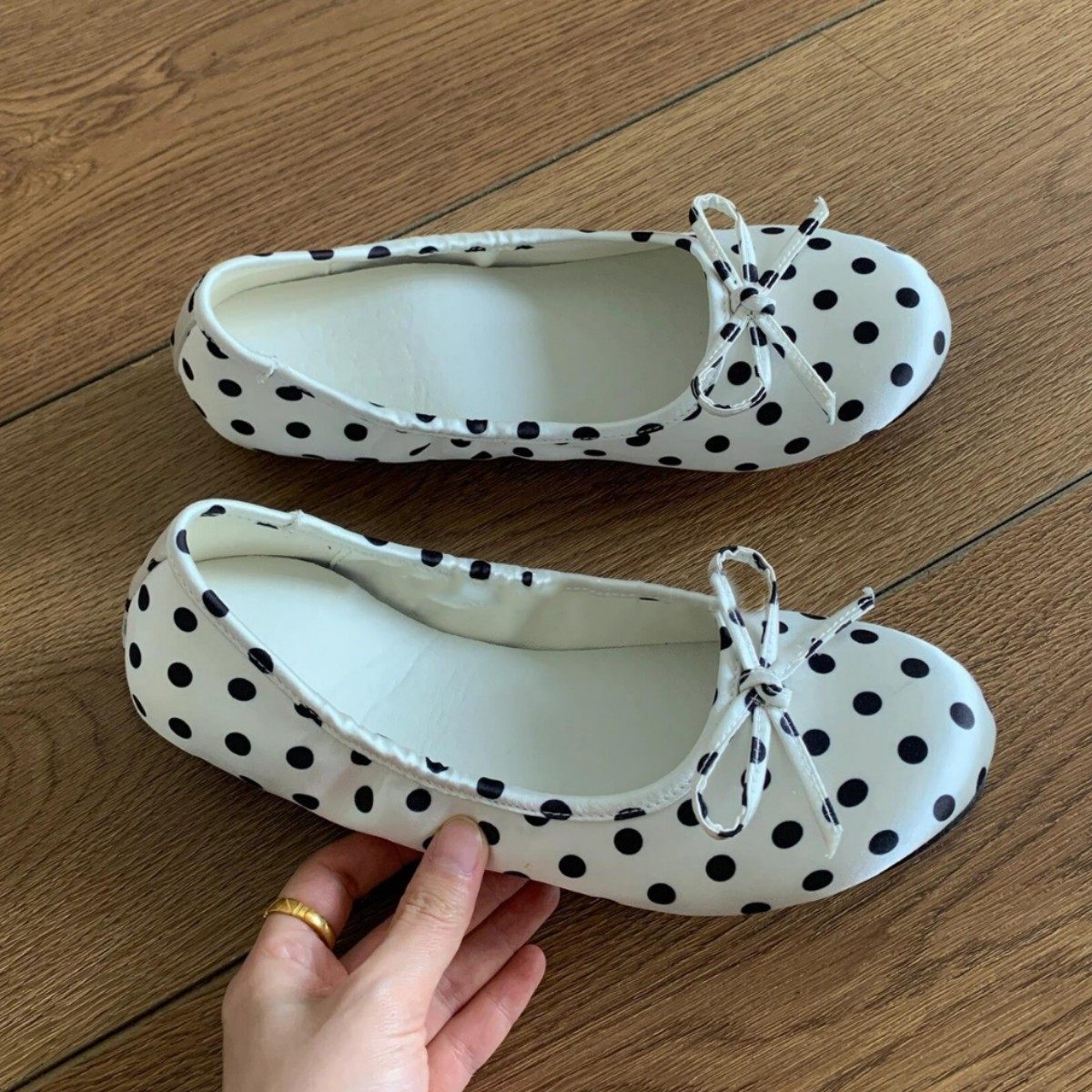 Damen Ballerinas mit raffiniertem Punktenmuster und komfortablem Innenfutter R&B