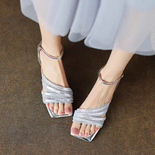 Damen Riemchen-Sandalen mit elegantem Wickeldesign R&B