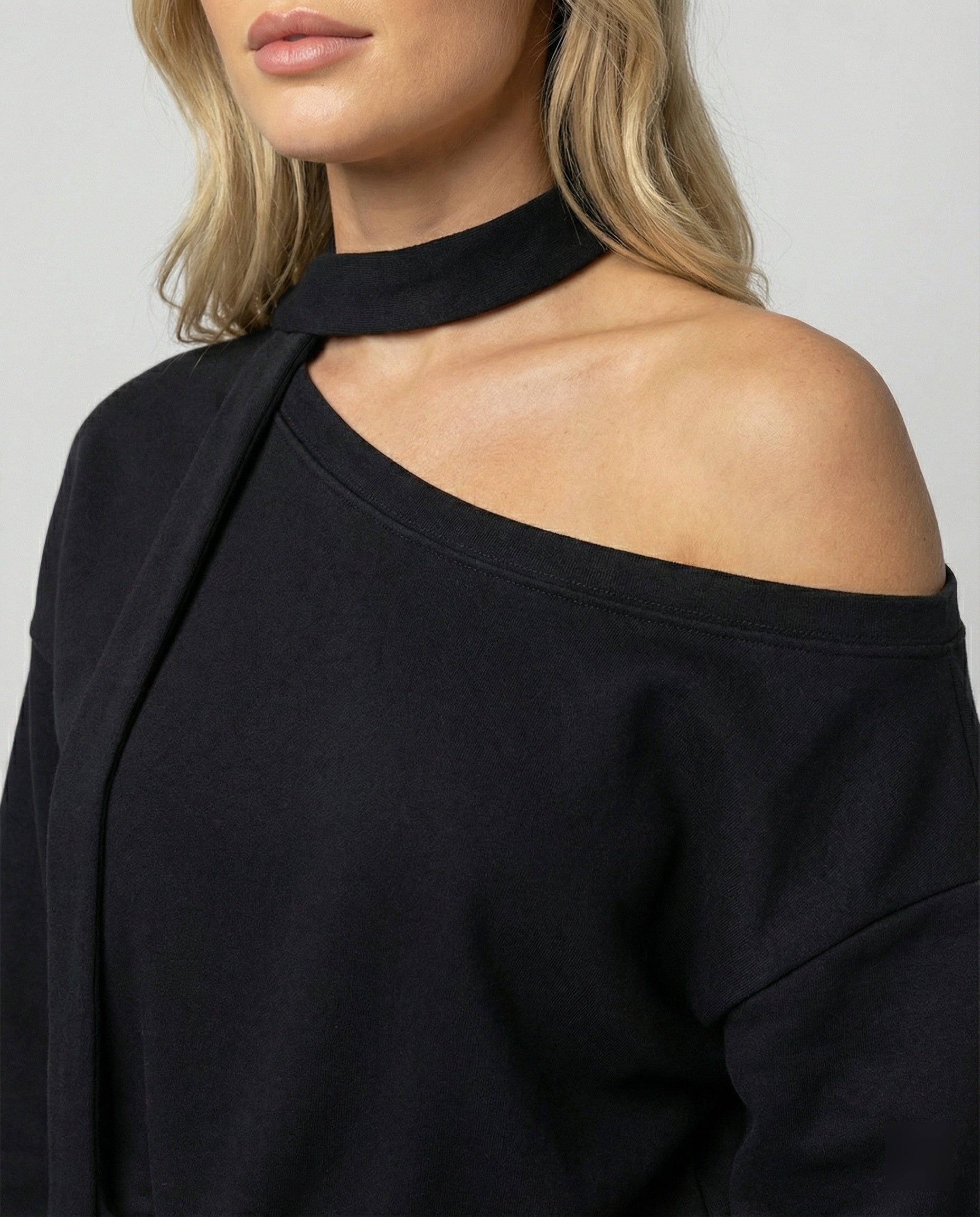 Lässiges Korea-Sweatshirt für Damen schulterfrei mit Bändern in Schwarz