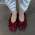 Damen Ballerina-Schuhe mit gerafftem Design und verspieltem Schleifendetail