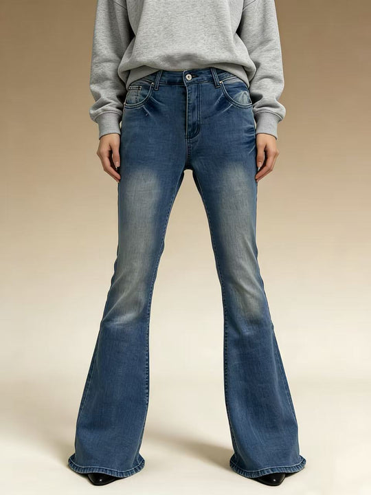 Damen Flared Jeans mit hohem Bund und eleganten Nahtdetails