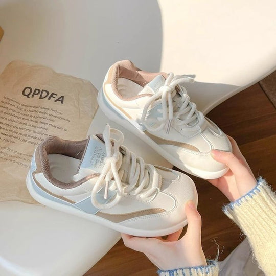 Damen Sportliche Sneaker mit atmungsaktivem Obermaterial und dämpfender Sohle R&B