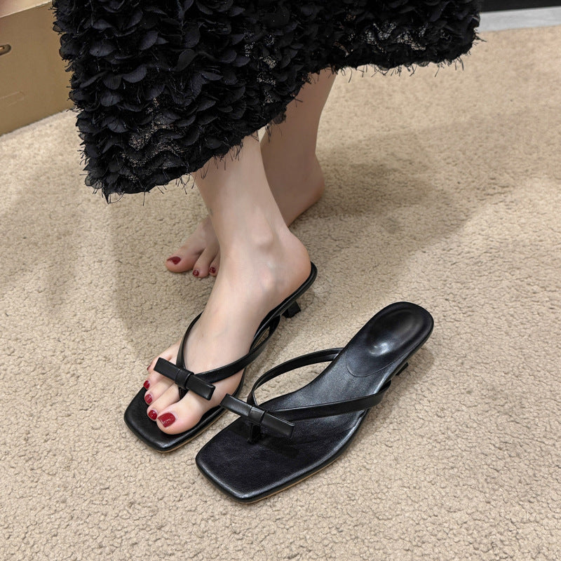 Damen flache Zehentrenner-Sandalen mit elegantem Schleifen-Detail R&B