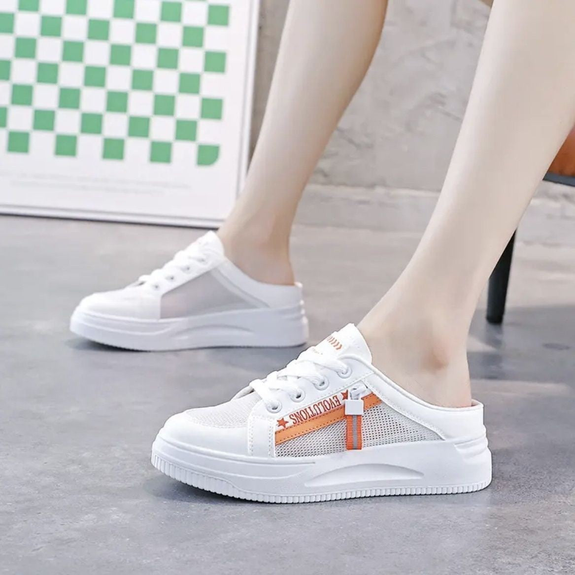 Damen Sneaker mit abnehmbarer Ferse und atmungsaktiver Mesh-Oberfläche