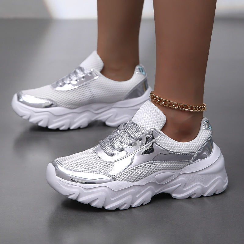 Damen Sportliche Sneakers mit metallischer Oberfläche und optimaler Dämpfung