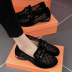 Damen Elegante Ballerinas mit transparentem Mesh-Einsatz und modischer Schmuckdetail R&B
