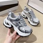Damen Sportliche Sneakers mit atmungsaktivem Obermaterial und stoßdämpfender Sohle R&B