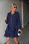 Damen gestreiftes Hemdblusenkleid mit voluminösem Rock und Knopfdetails R&B