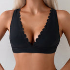 Damen Triangel-Bikinioberteil mit elegantem Wellenbesatz R&B