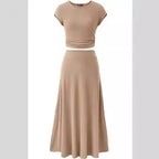 Damen Elegantes Maxikleid mit tailliertem Oberteil und fließendem Rock R&B
