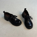 Damen Klassische Schnürschuhe mit robustem Plateau und eleganter Lederoberfläche R&B