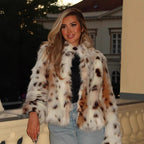 Damen luxuriöse Faux-Fur Jacke mit animalischem Print