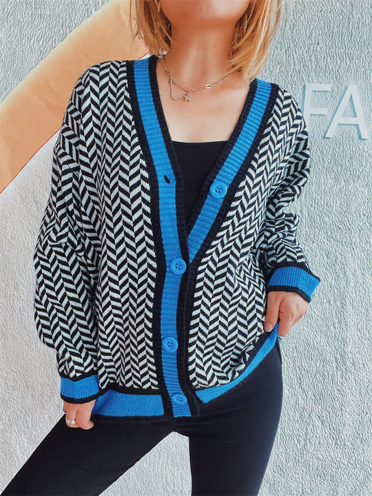 Damen Übergroße Strickjacke mit auffälligem Zickzackmuster und bunten Knöpfen R&B