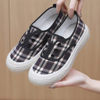 Damen Sportliche Slip-On Sneakers mit klassischem Karomuster R&B
