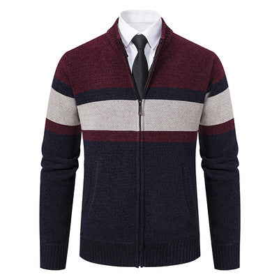 Herren Strickjacke mit hohem Kragen und innovativem Zip R&B