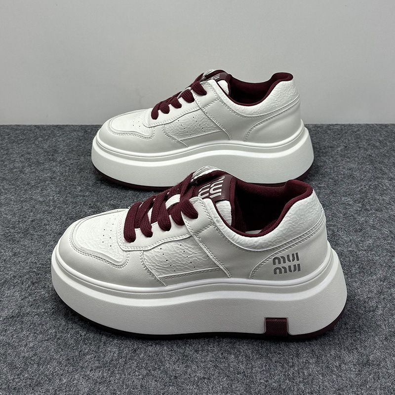 Damen Modische Plateau Sneakers aus strapazierfähigem Leder mit minimalistischer Optik R&B