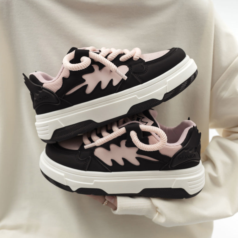 Damen Sportliche Chunky Sneakers mit dynamischem Design und elastischen Schnürsenkeln