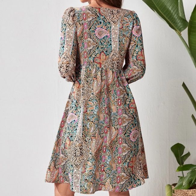 Damen Freizeitkleid mit tiefem V-Ausschnitt und langen Ärmeln R&B
