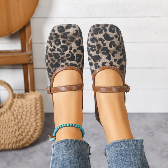 Damen Bequeme Ballerinas mit dekorativem Riemen R&B