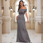 Damen Glamouröses Abendkleid mit schimmerndem Stretchmaterial R&B