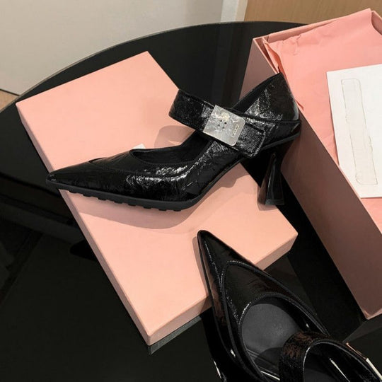 Damen elegante spitze Pumps mit verstellbarem Riemen R&B