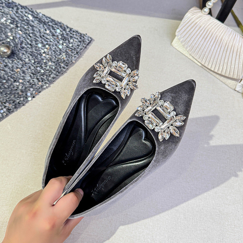 Damen elegante Pumps mit funkelndem Kristallakzent