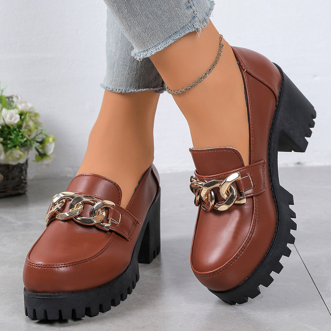 Damen modische Mokassins mit trendigem Absatz und Kettendetail R&B