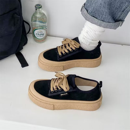 Damen Komfortable Sneakers mit dicker Gummisohle und weichem Wildlederobermaterial R&B