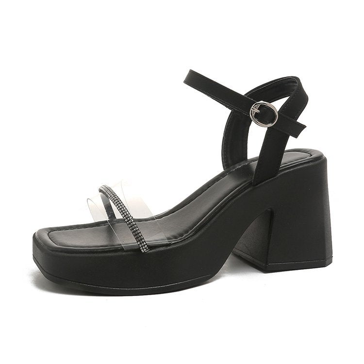 Damen Stylische Plateau Sandalen mit transparentem Riemen und funkelndem Akzent R&B