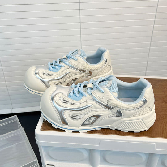 Damen Sportliche Sneakers mit reflektierenden Akzenten und atmungsaktiven Netzeinsätzen R&B