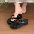 Damen trendige Wedge-Zehentrenner mit elegantem Obermaterial R&B