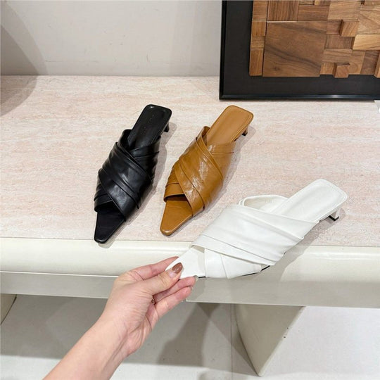 Damen elegante Mules mit geschwungenem Riemendetail R&B