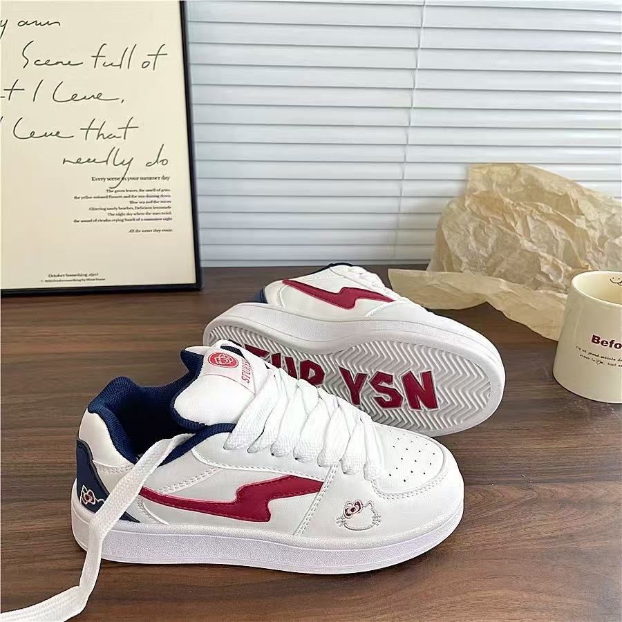 Damen Sneakers mit süßem Tierdesign und flauschigen Details