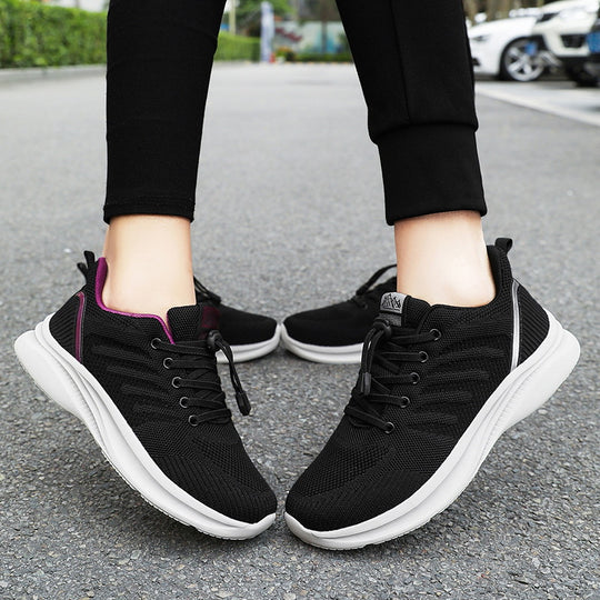 Damen Sportliche Laufschuhe mit atmungsaktiver Oberflächenstruktur und innovativem Schnellschnürsystem R&B