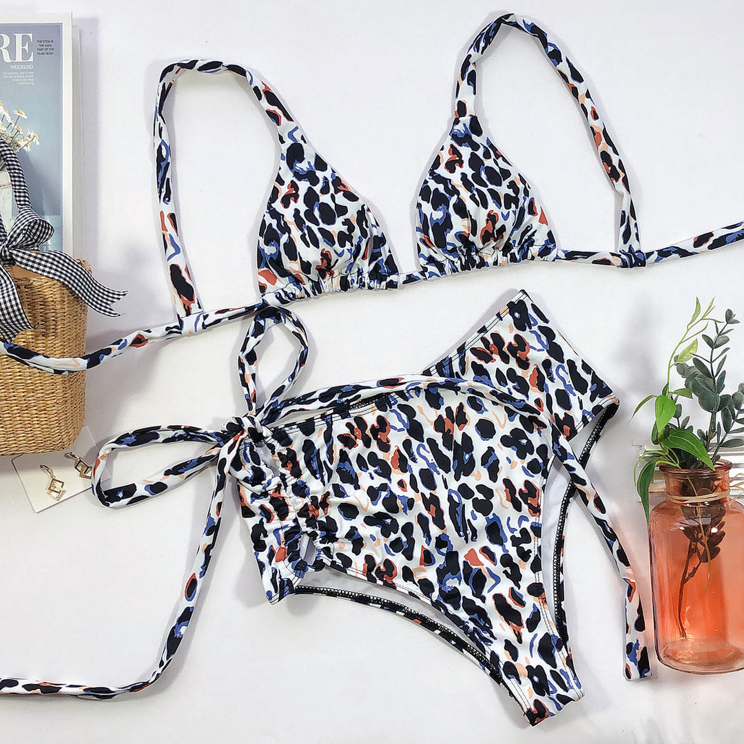 Damen Triangel-Bikini mit hohem Bund und modischem Wickelband R&B