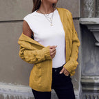 Damen Grobstrickjacke mit Kapuze und aufwendigem Zopfmuster R&B