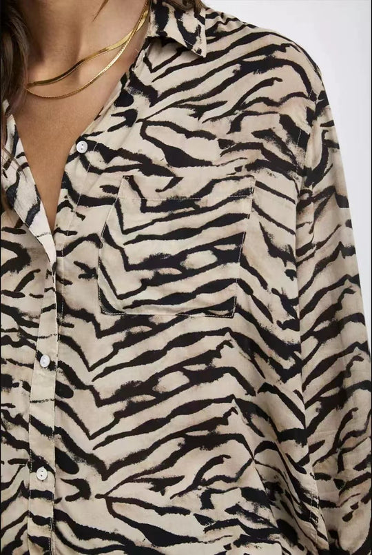 Damen Bluse mit auffälligem Tiermotiv und lockerer Passform R&B