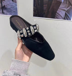 Damen elegante Slipper mit dekorativem Schmuckdetail R&B