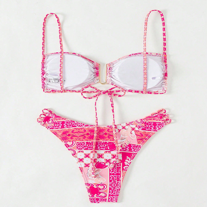 Damen Bandeau-Bikini mit raffinierten Rüschendetails und elegantem Muster R&B
