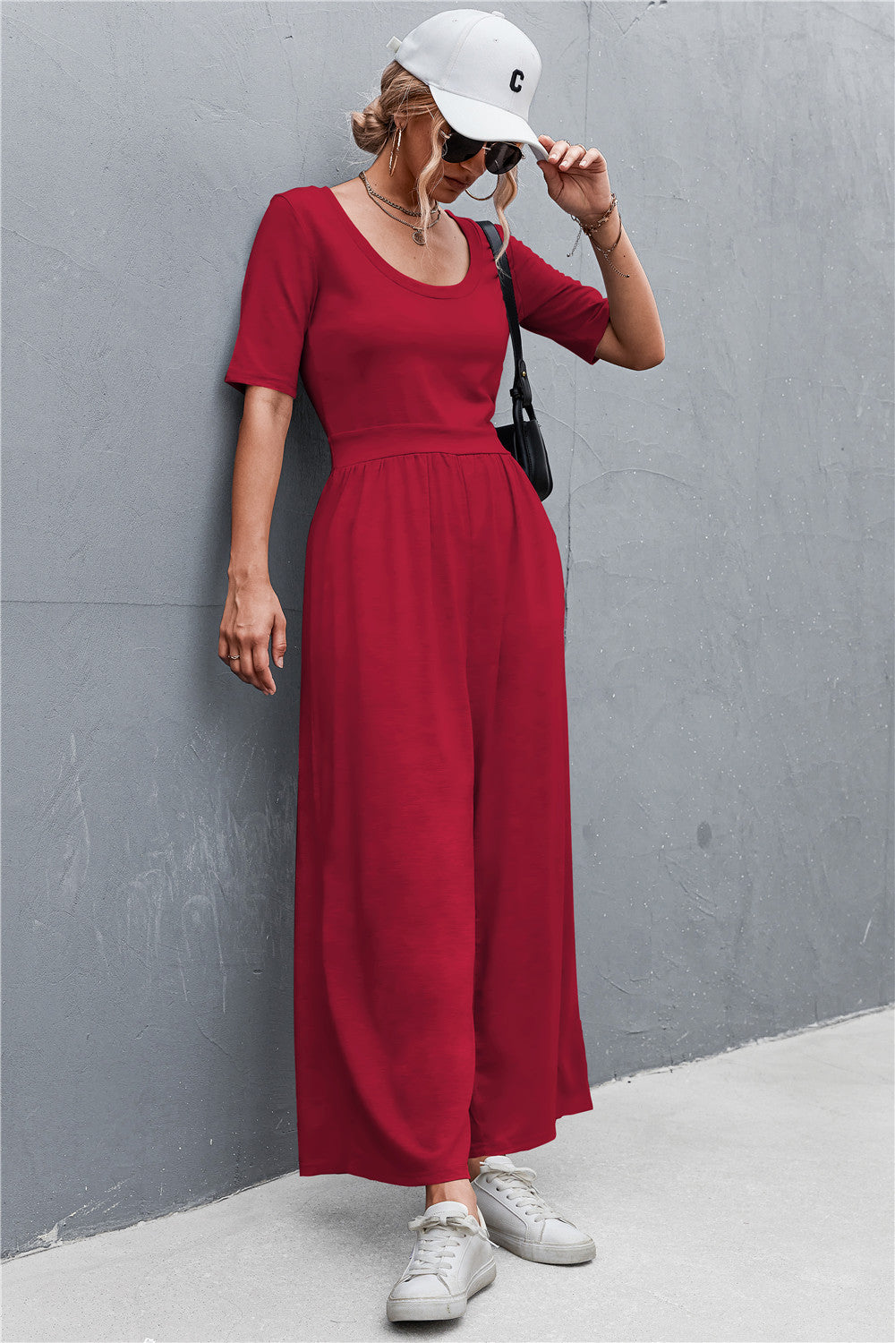 Damen Jumpsuit mit weitem Bein und elegantem Rundhalsausschnitt R&B